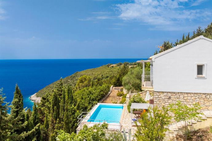 Beautiful villa with private pool and terrace with panoramic sea views . - Villa Bougainvillea . (Photo Gallery) }}