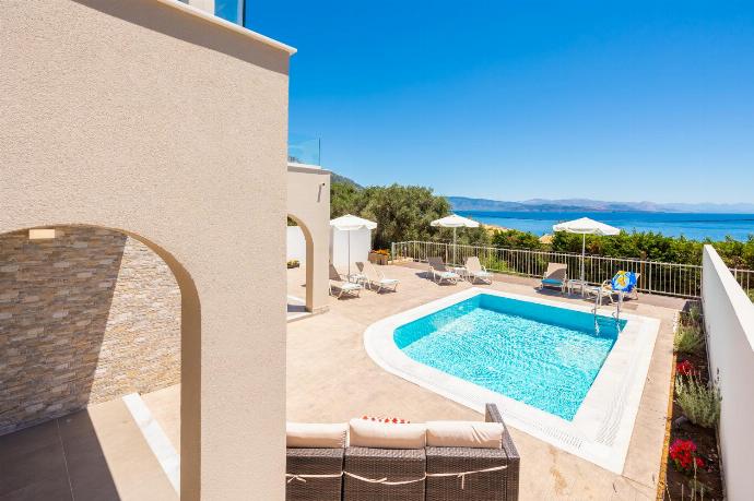Private pool and terrace with sea views . - Villa Alora . (Photo Gallery) }}