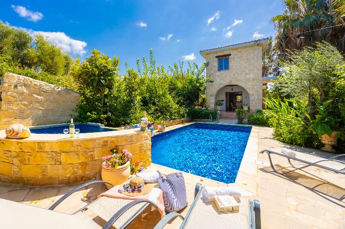 ,Beautiful villa with private pool and terrace . - Villa Angela Paradise . (Photo Gallery) }}