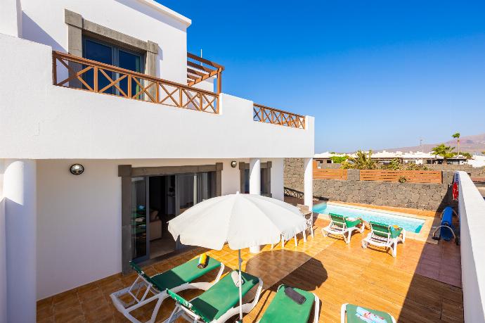 Beautiful villa with private pool and terrace . - Villa Verol . (Photo Gallery) }}