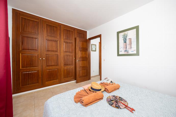 Double bedroom with A/C . - Villa Verol . (Photo Gallery) }}