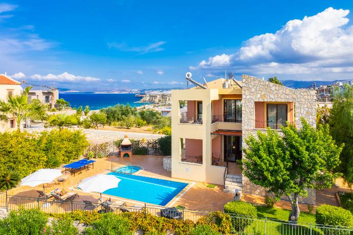 ,Beautiful villa with private pool and terrace with sea views . - Villa Pasiphae 1 . (Photo Gallery) }}