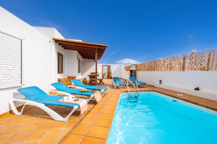 Beautiful villa with private pool and terrace . - Villa Haria . (Photo Gallery) }}