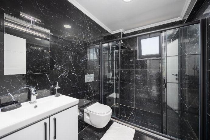 Family bathroom with shower . - Villa Grand Yasar 3 . (Photo Gallery) }}