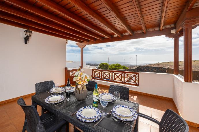 Sheltered terrace area with sea views . - Casa Morro Blanco . (Photo Gallery) }}