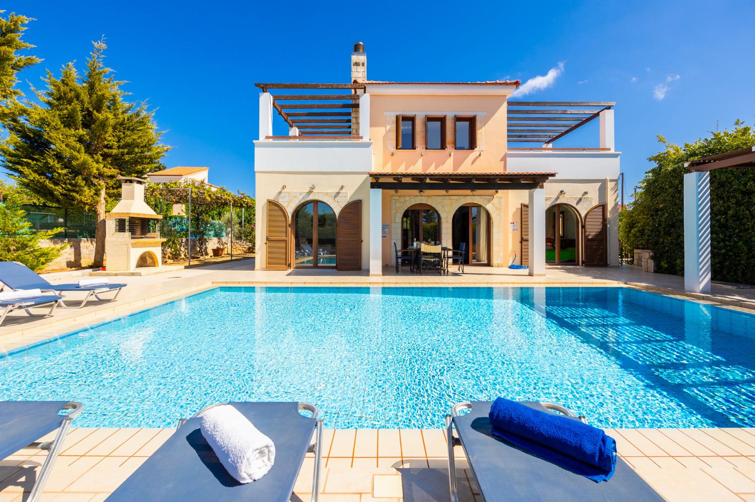 Beautiful villa with private pool and terrace