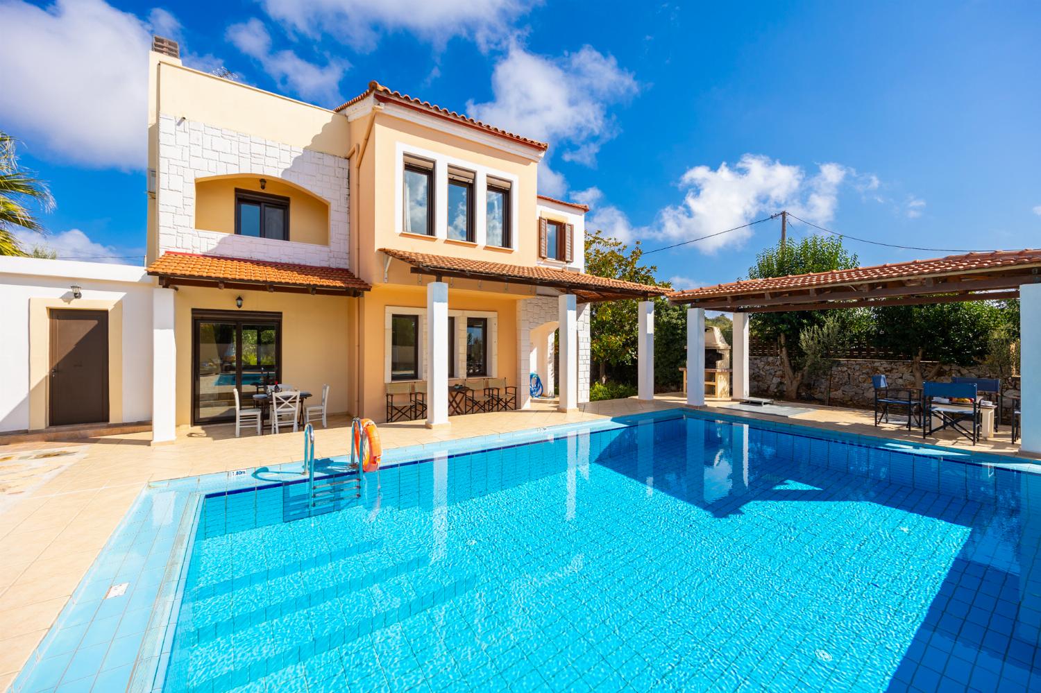 Beautiful villa with private pool and terrace