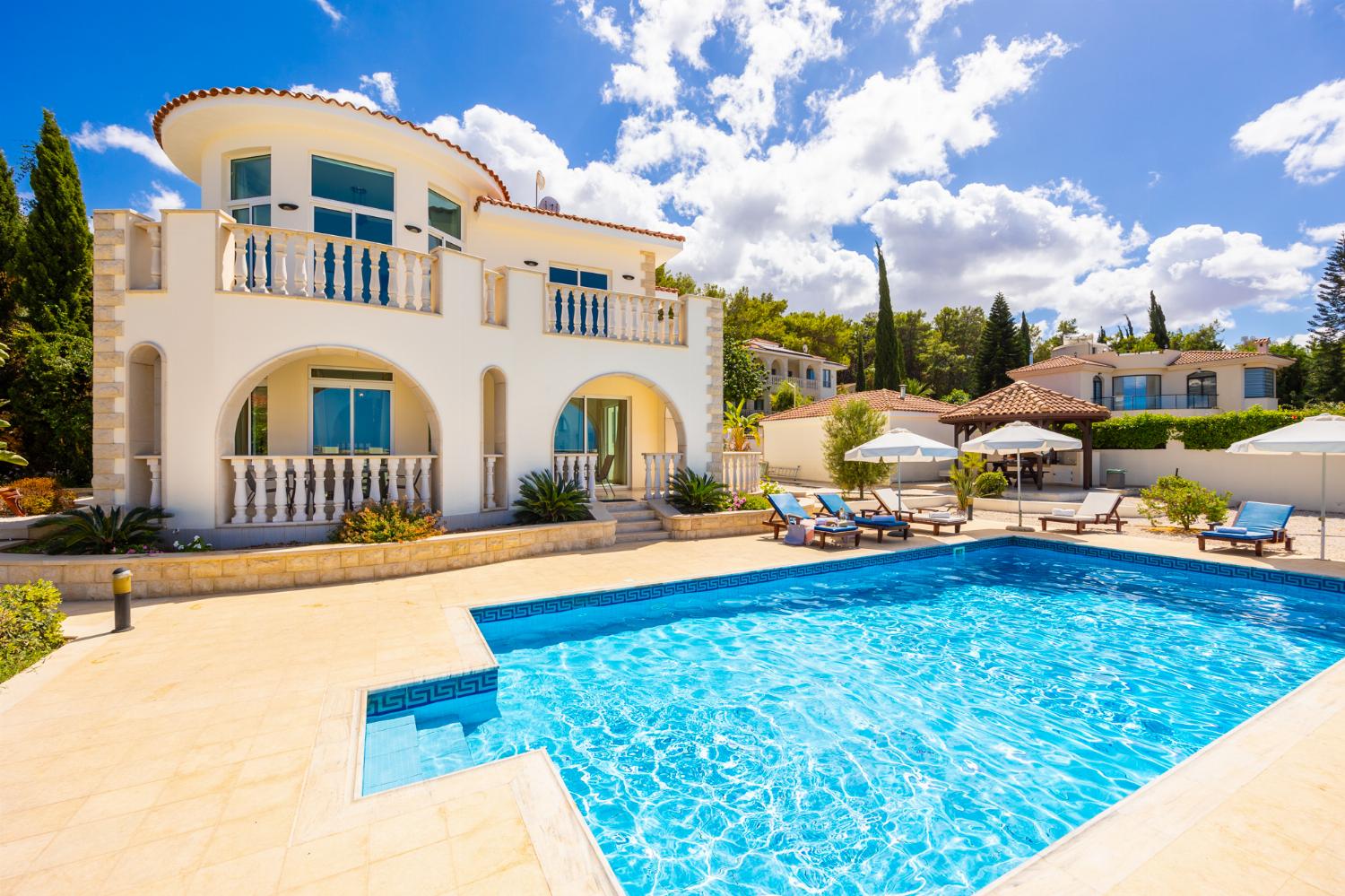 Beautiful villa with private pool and terrace with sea views