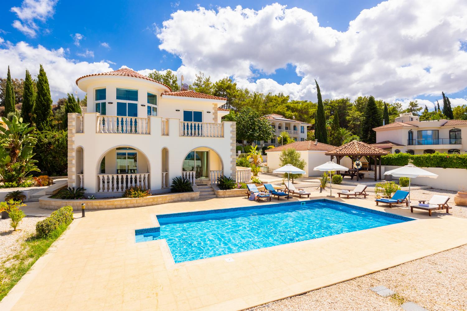 Beautiful villa with private pool and terrace with sea views