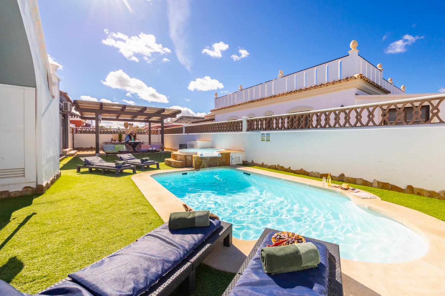 Private pool and terrace