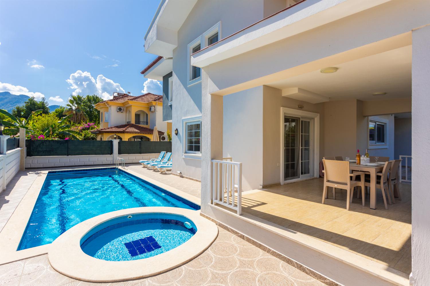 Beautiful villa with private pool and terrace