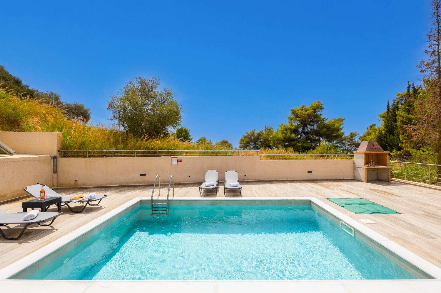 Private pool and terrace