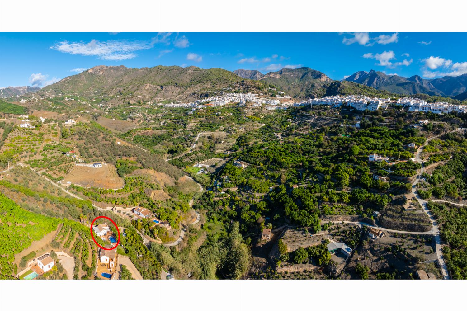 Aerial view showing location of Villa Daniel