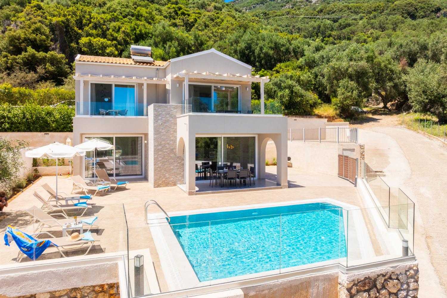 Beautiful villa with private pool and terrace with sea views