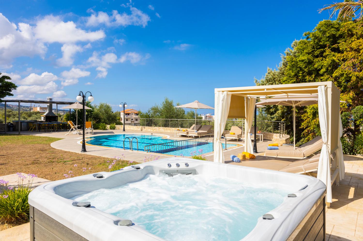 Terrace area with jacuzzi